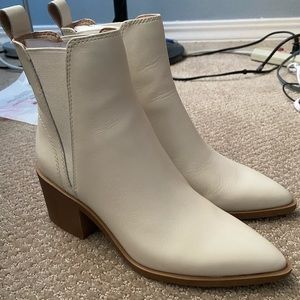 Steve Madden Bone leather booties size 7